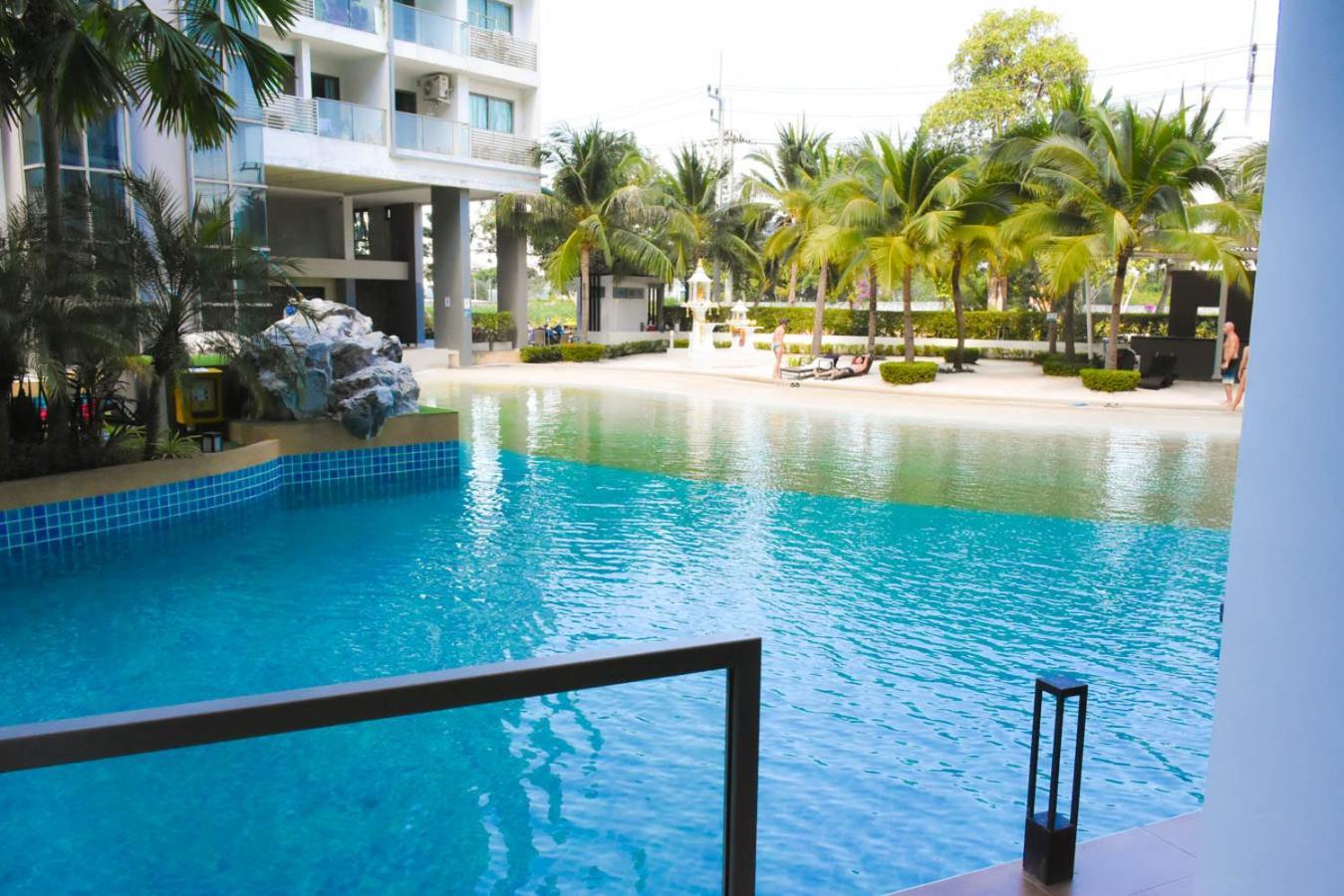 Laguna Beach Resort 1 Condominium Джомтьен Номер фото